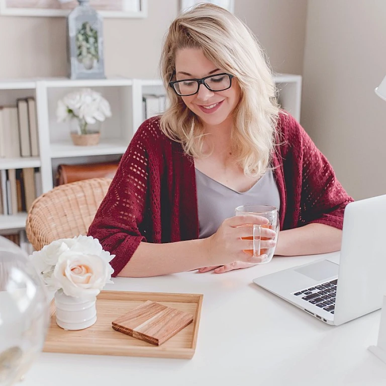 Comment les fournisseurs de services mobiles révolutionnent l'engagement client en finance d'entreprise