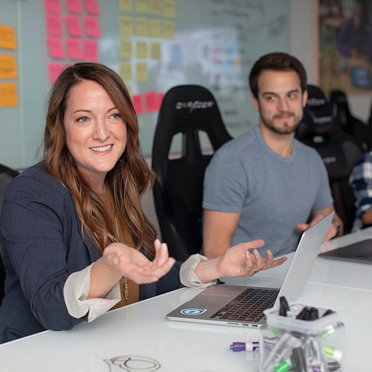 Quand l'IA Devient un Détective des Intentions : L'Art de Déchiffrer les Signaux Cachés pour Prédire les Conversions