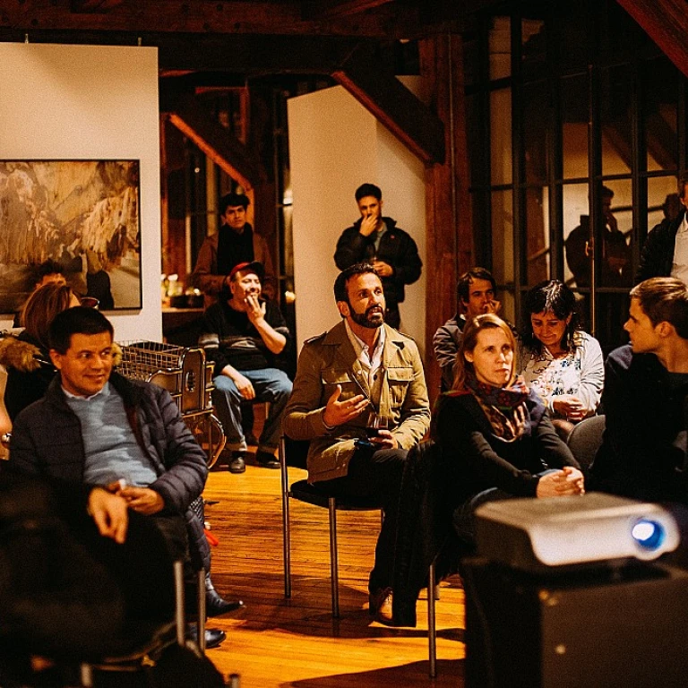 Quand l'IA Devient un Chef d'Orchestre de la Collaboration : L'Art de Synchroniser les Équipes pour une Harmonie Parfaite