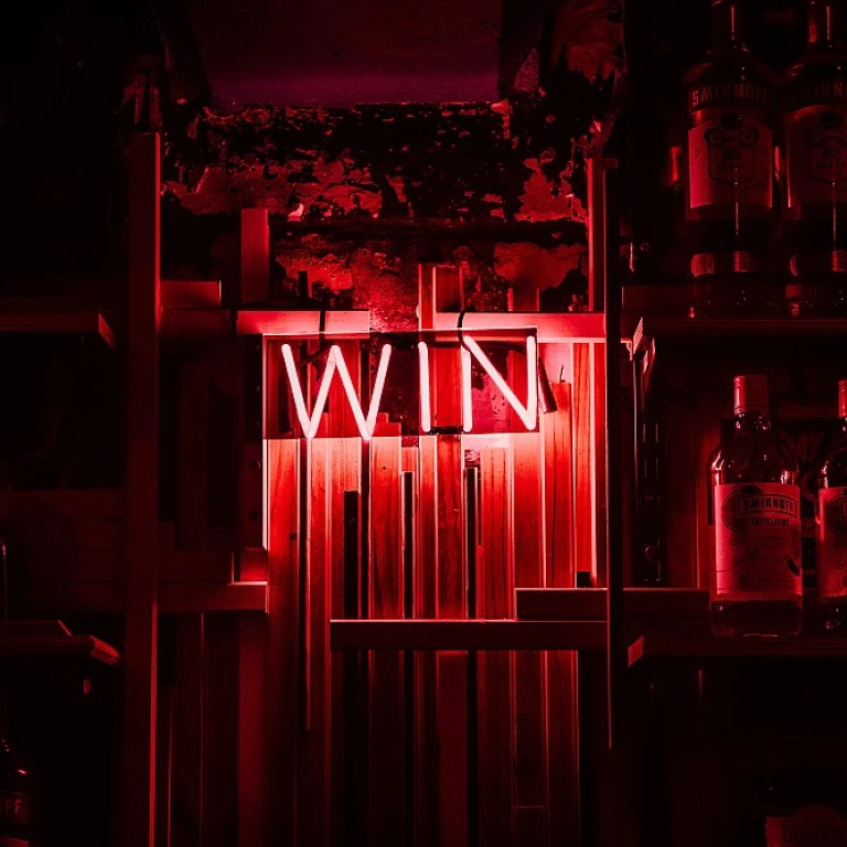 Quand l'IA Devient un Maître du Paradoxe : L'Art de Captiver en Étant Invisible