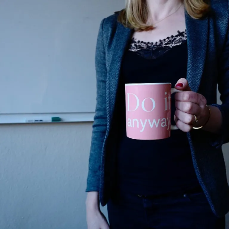 Comprendre l’approche marketing : définition et enjeux à l’ère de l’intelligence artificielle